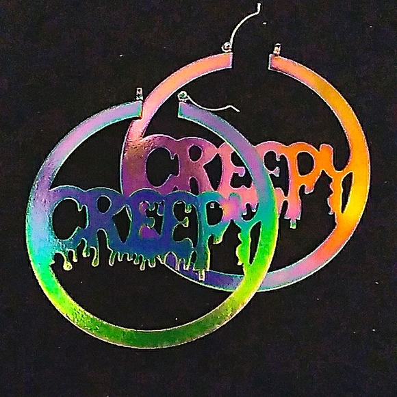 Creepy Earrings (changes colors) - Picture 1 of 2